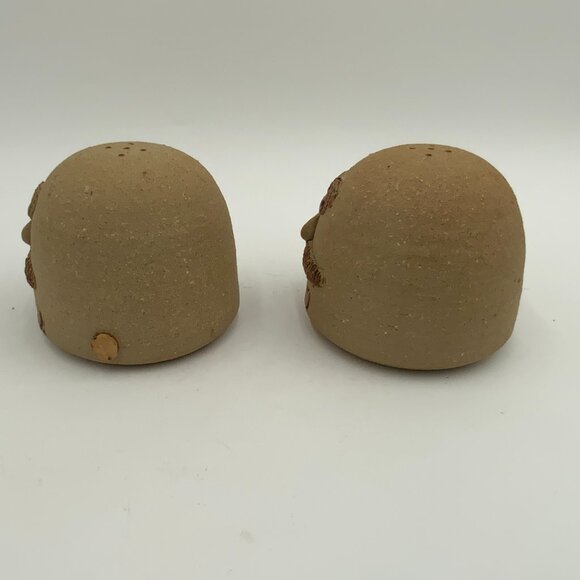 1981 Signed Marion Schlauch Salt & Pepper Shakers Stoneware Men with Mustaches - Picture 7 of 9